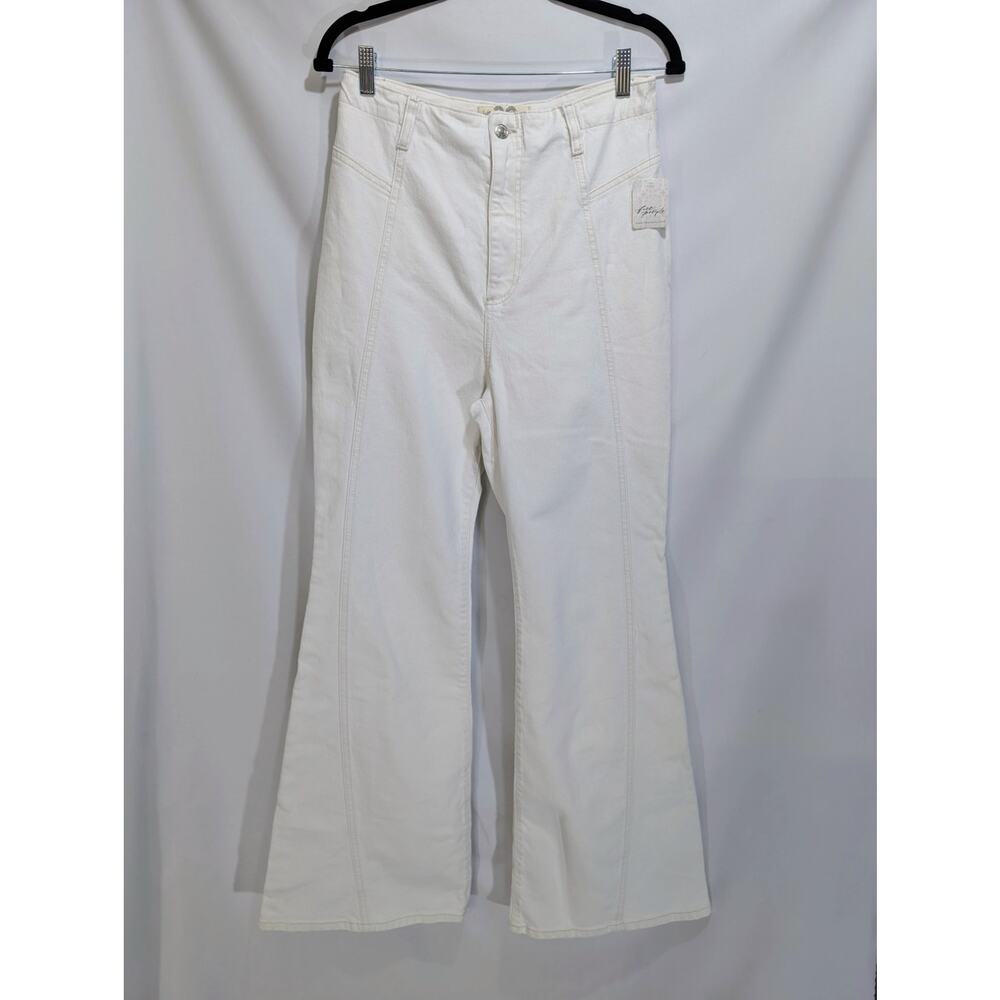 Free People White Seam Detail High Rise Flare Pants Women’s Size 30‎ NWT
